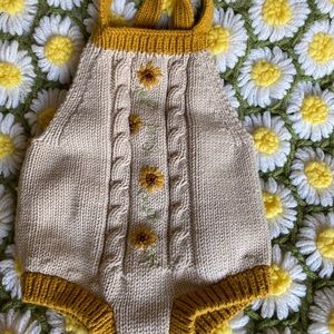 Wild wawa sunflower knitted romper 18 -24